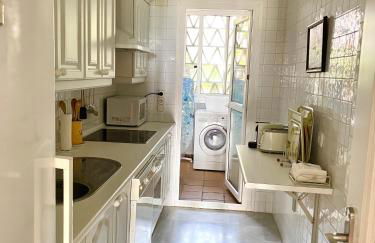 MI CAPRICHO, Beachfront, Grownfloor, Private Garden & Terrace - Photo 13