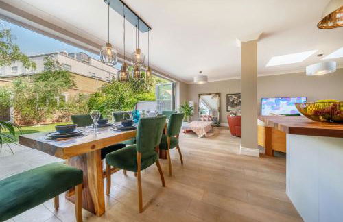 Stunning 3B2Ba Huge entertaining space and hottub! - Foto 20