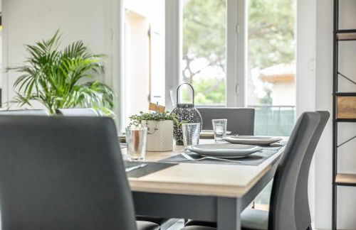 COSYFAMILY 1er étage Piscine -WIFI- NEUF-FAMILLE -15MIN PLAGE - TOP PROS SERVICESConciergerie - Foto 27