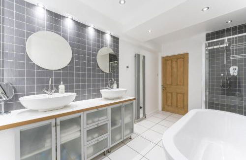 The Lindsay House - Photo 14