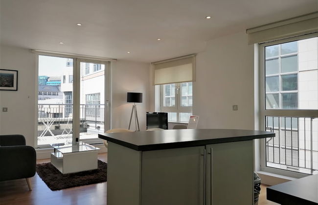 Still Life Tower Hill Executive - Foto 19