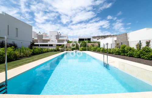 Flamenco Garden, design apt, heated pool, at La Finca Golf Resort - By Oyoostays - Foto 4