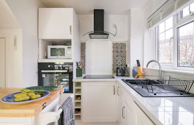 Mirrored Reflections - Photo 7