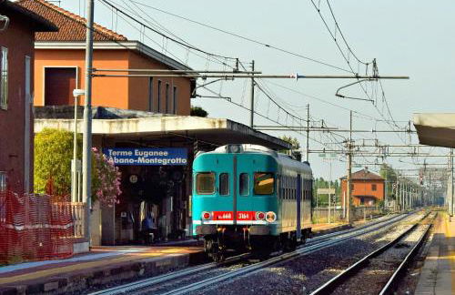 Casa Luna appartamento alle Terme con 3 Camere da Letto vicino alla Stazione - Foto 20
