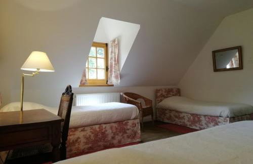 charmante longère sur domaine de Kerguéréon - Foto 8