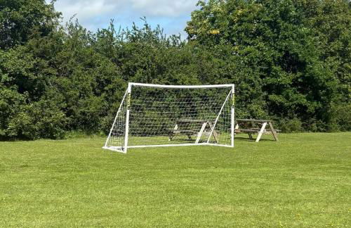 Countryside Retreat packed with Activities Tennis including Hot Tub, BBQ, Darts - Foto 24