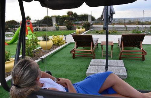 Salt and petals - Foto 33