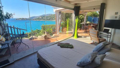 Sardegna Rivanhouse Suite stunning sea view hydromassage and direct access to the sea - Foto 5