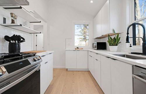 New Paltz Zen Wellness Cabin w/ Hot Tub - Foto 12