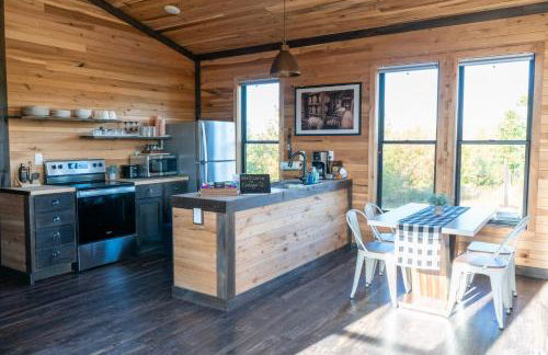 Bourbon Barrel Cottages #2 of 5 on Kentucky trail - Foto 4