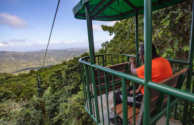 Entrada al parque de aventura Rainforest Santa Lucía - Foto 10