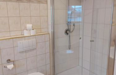 Ferienwohnung Bienwald mit Pool für 4 - 6 Personen mit 3 Schlafzimmern - Foto 6