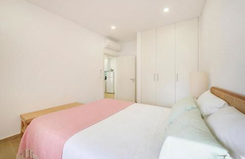 Beachside New Apartment with AC, By TimeCooler - Foto 21