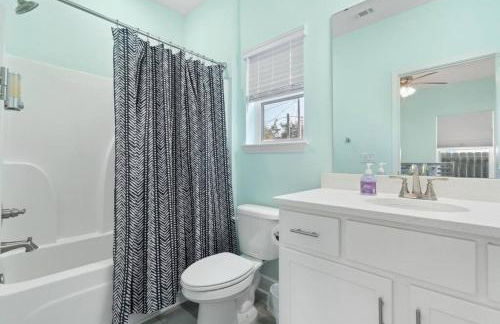 Walk to downtown seafood market Bay views - Foto 27