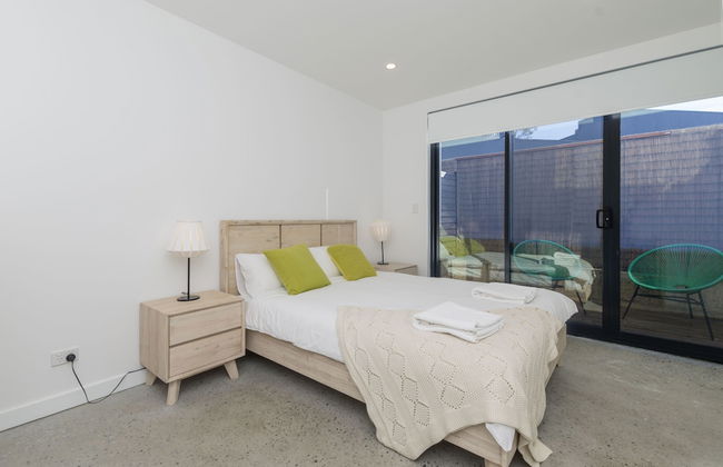 Sunset Place Apartments - Photo 19