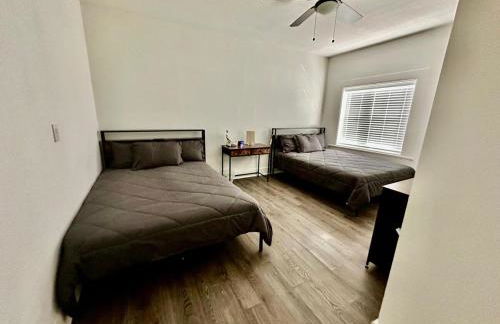 #1 - 5BR 1BA - Unit A - Private Entire Home - WiFi - Foto 36