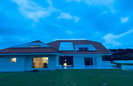 Best Beach Front Villa with Heated Pool - Sea La Vie - Photo 23