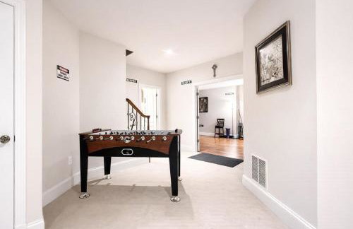 Luxurious 2BR Movie Theater Game Room Full Kitchen Gym - Foto 13