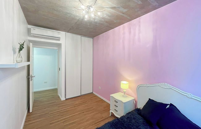 Urban Retreat Elegant Modern Apartment With Balcony in Villa del Parque - Foto 7