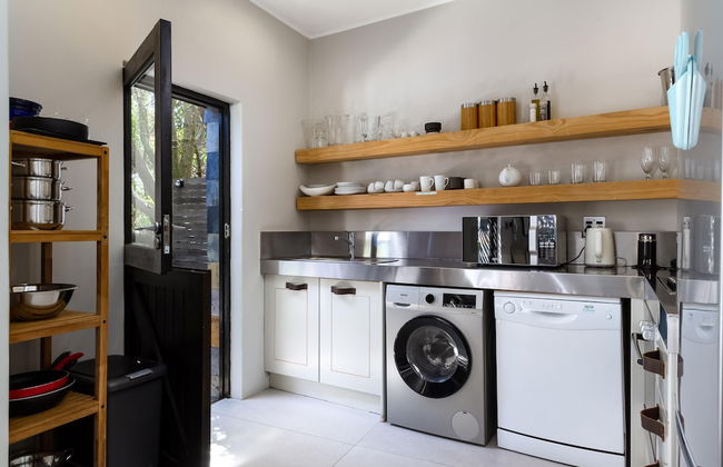 Lovely 1 Bedroom Apartment in Camps Bay - Foto 33