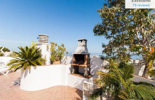 Penthouse with Private Roof terrace and jacuzzi - Photo 18