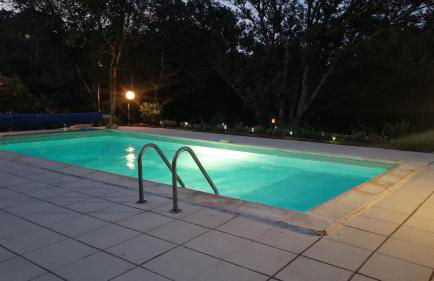 Villa avec piscine sur terrain clôt - Photo 26