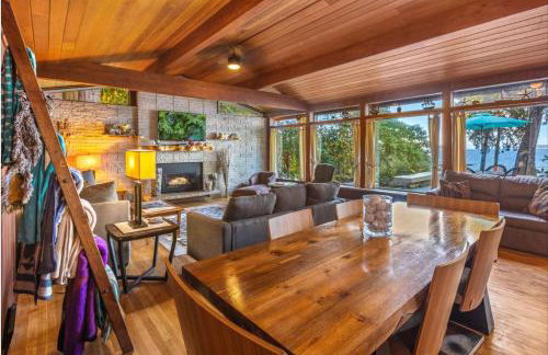 Poulsbo Waterfront Lodge with Game Room Library - Foto 25