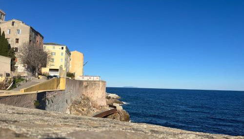 Ancien séminaire de la citadelle de Bastia - Foto 1