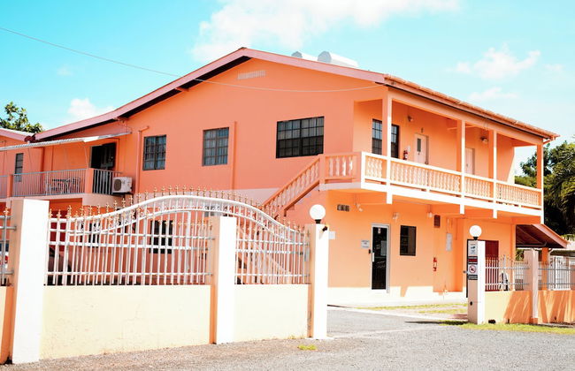 Lesville Tobago - Foto 1