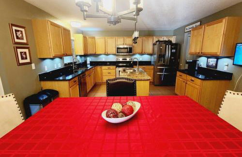 Spacious 6BR Pool Home in Ocala - Foto 54