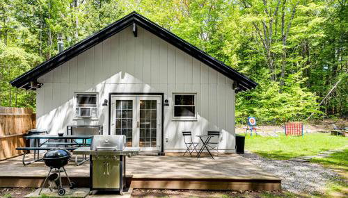 2 Mi to Conway Cozy Cabin with Grill and Yard! - Foto 3