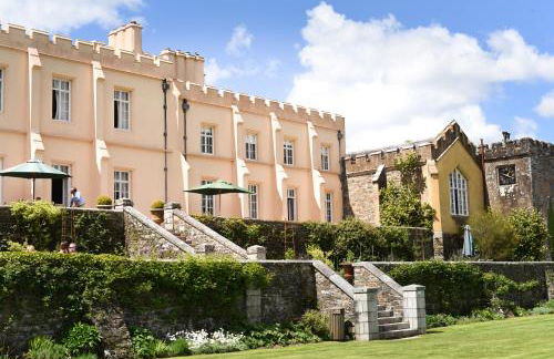 Finest Retreats - Historic Castle on River Tamar - Photo 2