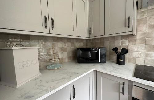 Cottage - Sleep 4 Pet Friendly & Enclosed Garden - Foto 33