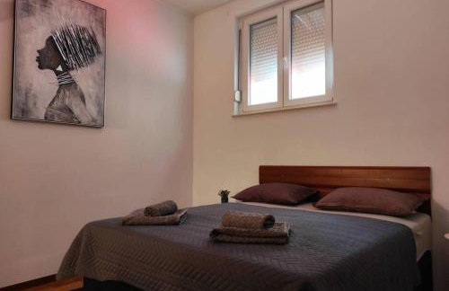 Spacious apartment near city center and the beach - Photo 12