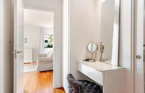 Villa Tesoro, Port Adriano, Sunny South West, Close to Beach, Large Pool, Tennis Court - Foto 33