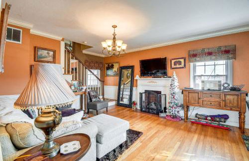 Monthly Stay Special! Cozy Cottage in Huntington - Foto 1