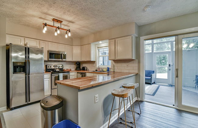 2 BR apt near Mtn to Sea Hiking Trail - Foto 6