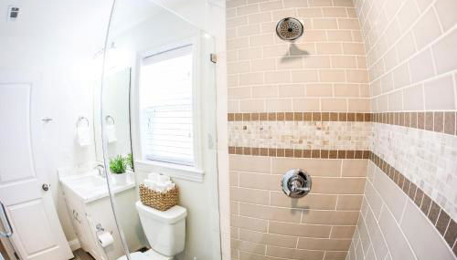 Adorable 3 Bedroom 2 Bath Home - Foto 2