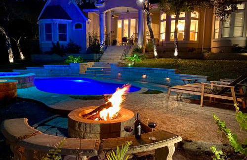 Luxury Lake House w/ Heated Pool & Multiple Spas - Foto 6