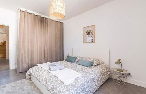 Tys Home, maison spacieuse avec parking - Foto 32