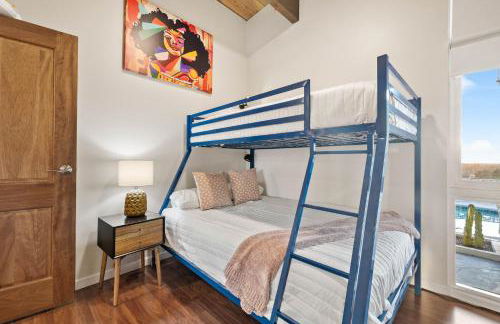 Luxury Hilltop Stay Pool, Firepit and Views - Foto 36