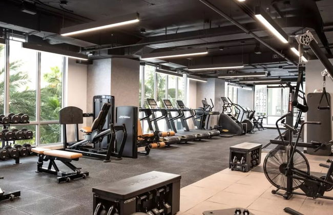 Designer Studio Downtown Miami with Rooftop Pool and Gym - Foto 22