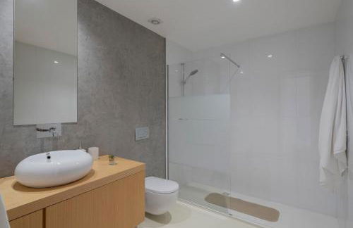 Pool, sun and sea View - Villa das Quebradas - Foto 48