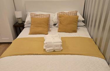 Luxurious home away from home - Photo 6