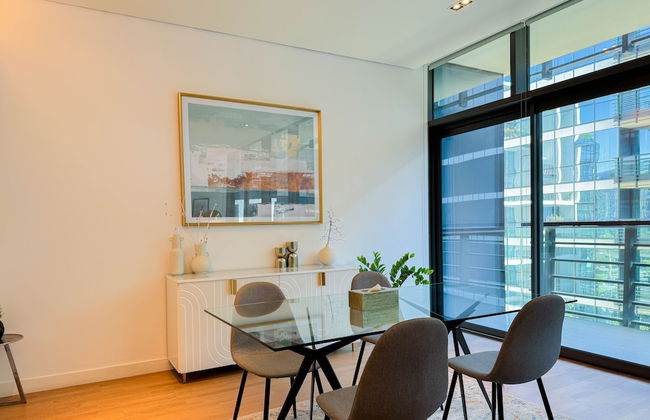 Aya - Sophisticated 1BR Apartment in CityWalk with Views - Photo 32