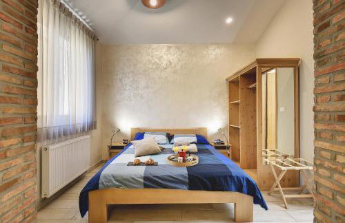 Mimoza Old Town Pula Apartments - Photo 12