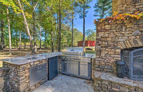 Countryside Cabin Retreat with Outdoor Kitchen! - Foto 28