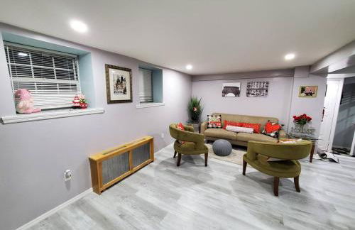 Lovely 2 bedroom Apartment with 2 Entrance and Parking with a fee - Foto 27