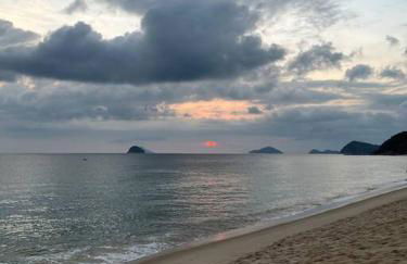 Condomínio pé na areia, super novo e confortável. - Foto 19