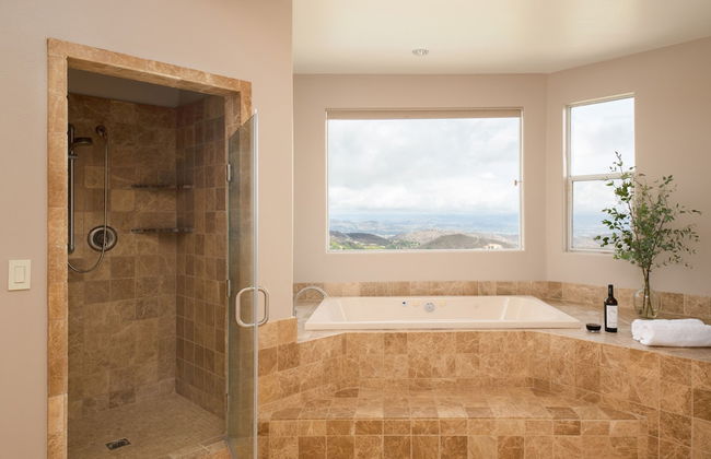 Colina by Avantstay Secluded Mountain Top Oasis w Pool Hot Tub Putting Green - Foto 21